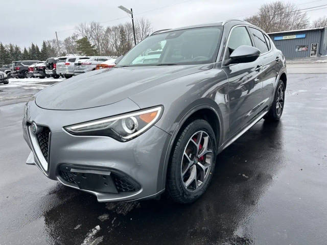 2021 Alfa Romeo Stelvio Ti AWD photo