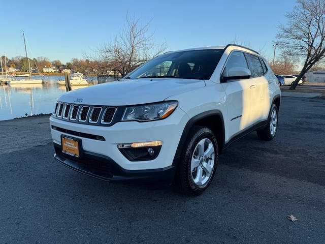 2021 Jeep Compass Latitude 4WD photo