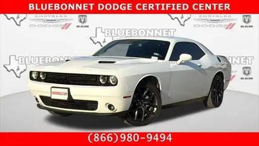 2021 Dodge Challenger SXT RWD photo