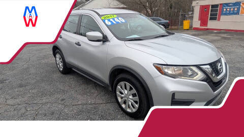 2017 Nissan Rogue S FWD photo