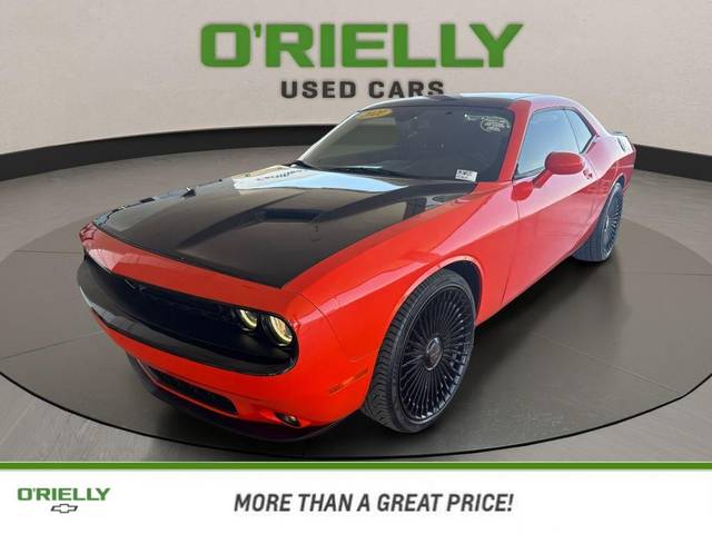 2021 Dodge Challenger SXT RWD photo