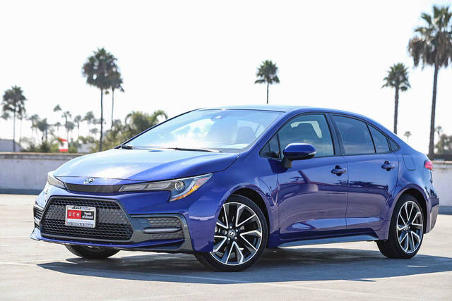 2021 Toyota Corolla SE FWD photo