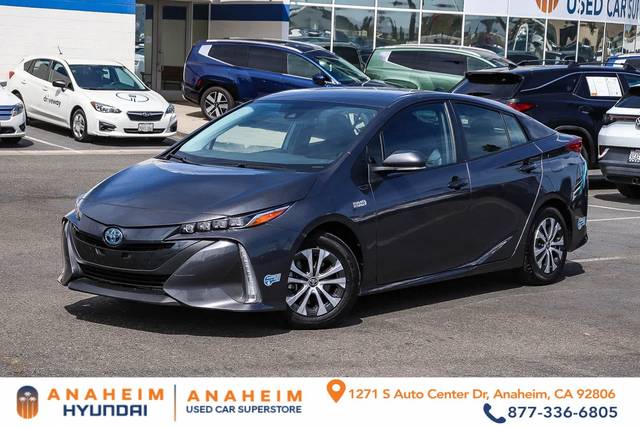 2021 Toyota Prius Prime XLE FWD photo