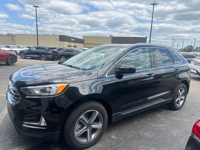 2021 Ford Edge SEL AWD photo