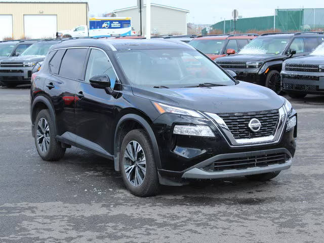 2021 Nissan Rogue SV AWD photo