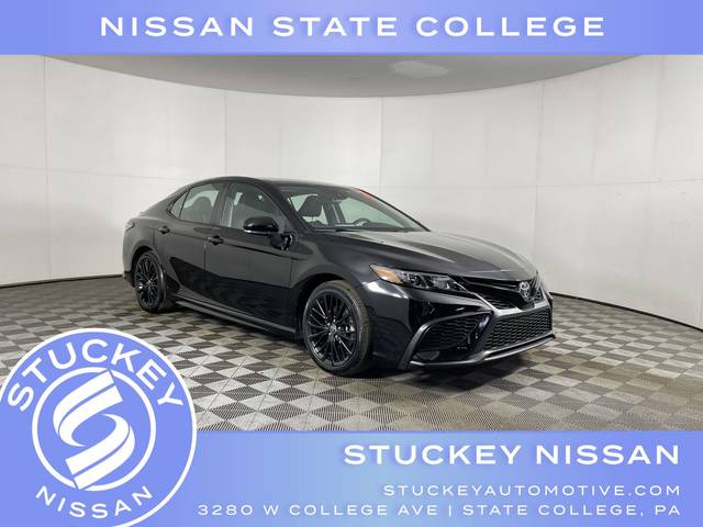 2021 Toyota Camry SE Nightshade AWD photo