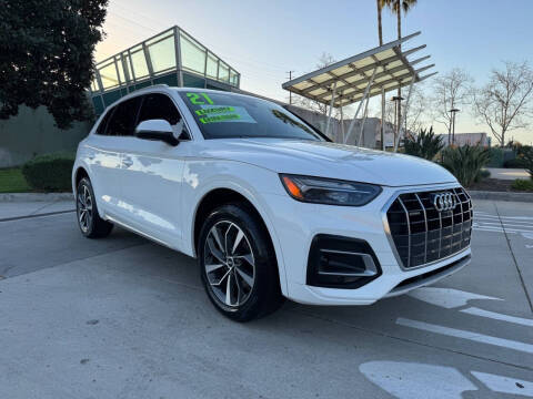 2021 Audi Q5 Premium Plus AWD photo