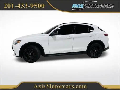2019 Alfa Romeo Stelvio Ti Sport AWD photo