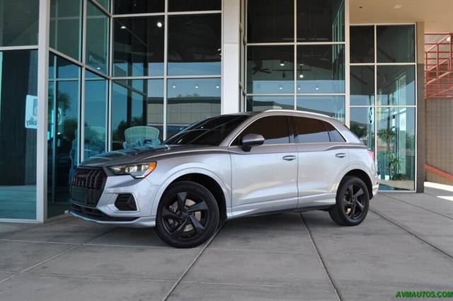 2020 Audi Q3 Premium AWD photo