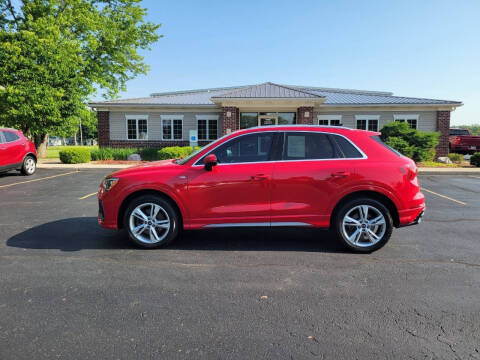 2021 Audi Q3 S line Premium AWD photo