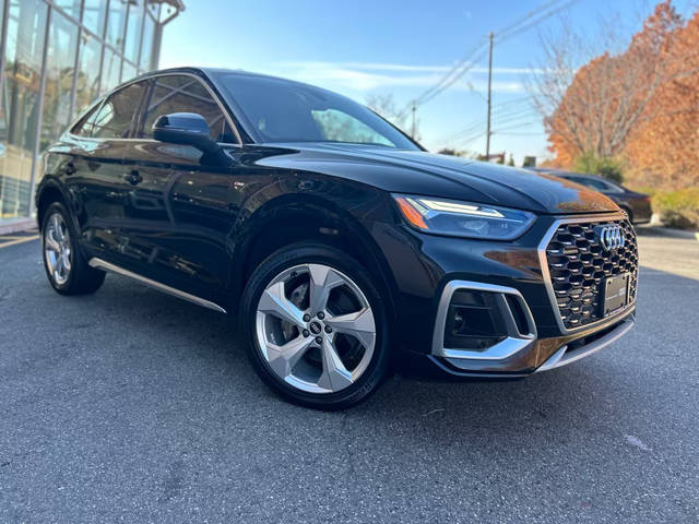 2021 Audi Q5 Sportback Premium AWD photo