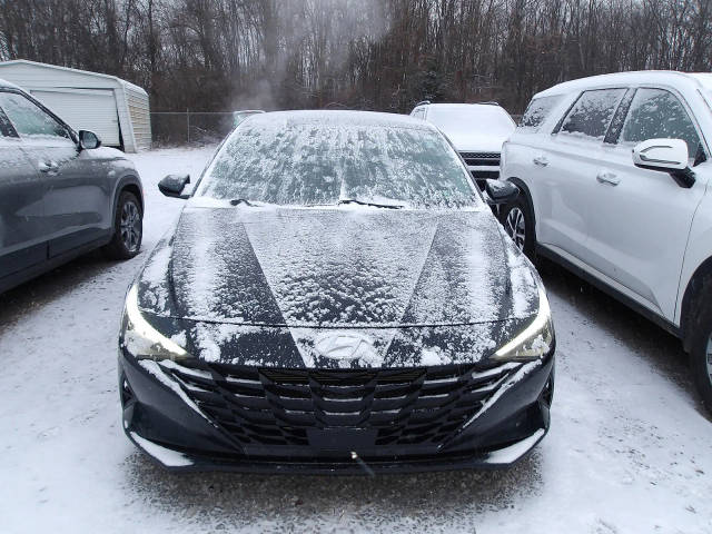 2021 Hyundai Elantra SEL FWD photo
