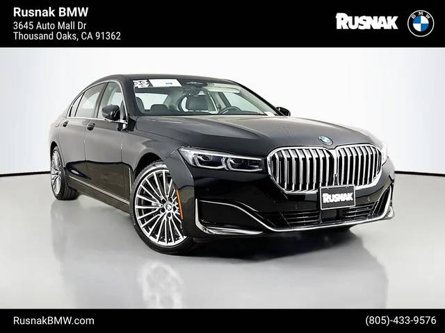 2022 BMW 7 Series 740i RWD photo