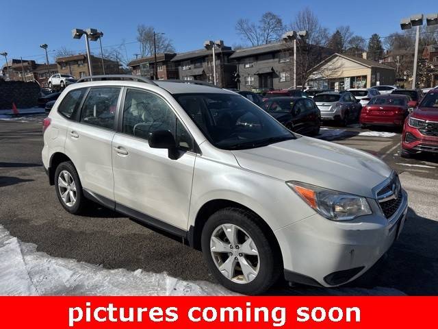 2015 Subaru Forester 2.5i AWD photo