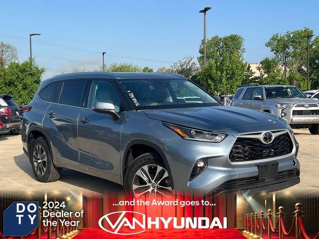 2021 Toyota Highlander XLE AWD photo