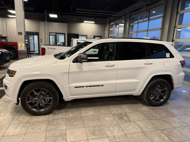2021 Jeep Grand Cherokee 80th Anniversary 4WD photo