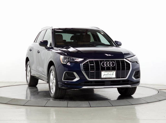 2020 Audi Q3 Premium AWD photo