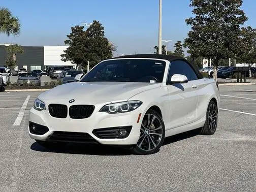 2021 BMW 2 Series 230i RWD photo