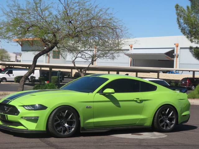 2020 Ford Mustang GT Premium RWD photo
