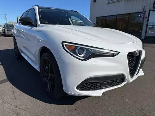 2021 Alfa Romeo Stelvio Ti AWD photo