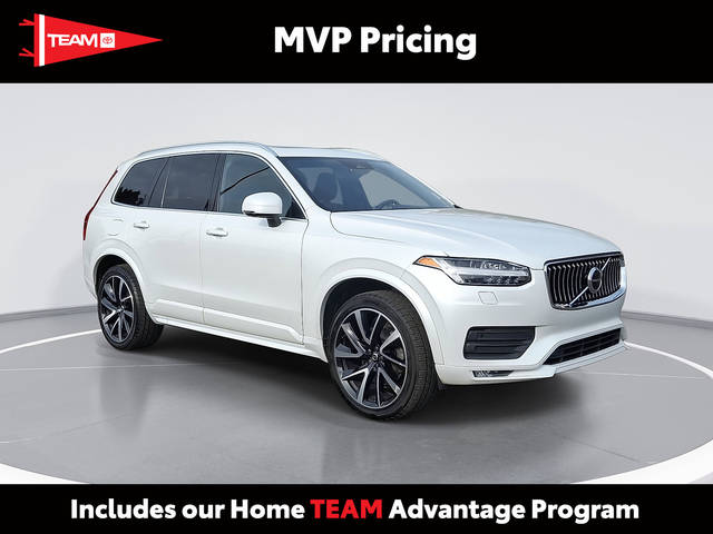 2021 Volvo XC90 Momentum AWD photo