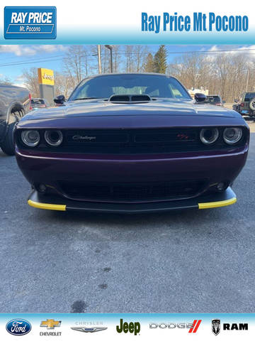 2021 Dodge Challenger R/T Scat Pack RWD photo