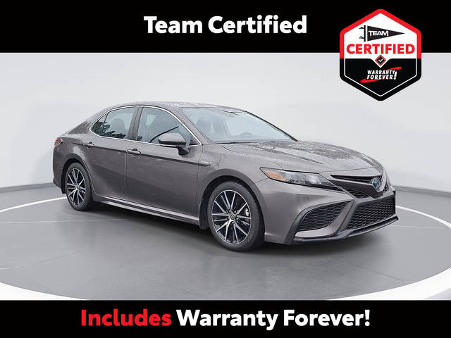 2021 Toyota Camry Hybrid SE FWD photo