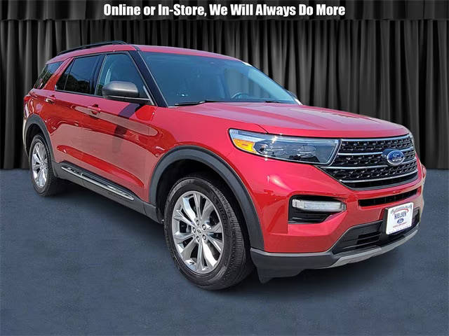 2021 Ford Explorer XLT 4WD photo