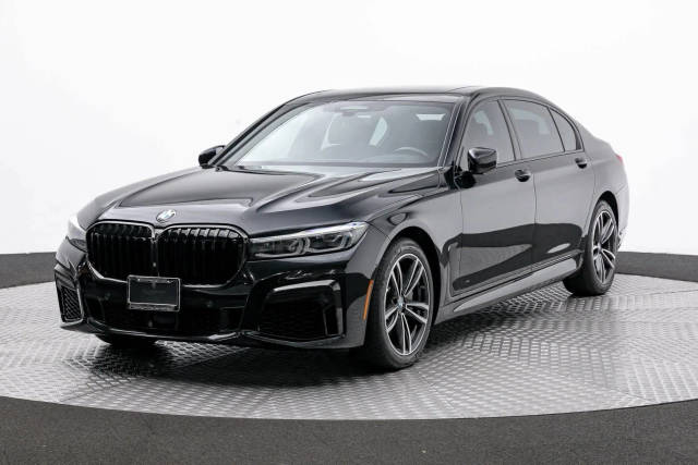 2022 BMW 7 Series 750i xDrive AWD photo