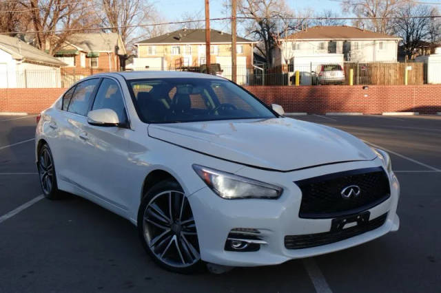 2015 Infiniti Q50 Premium AWD photo
