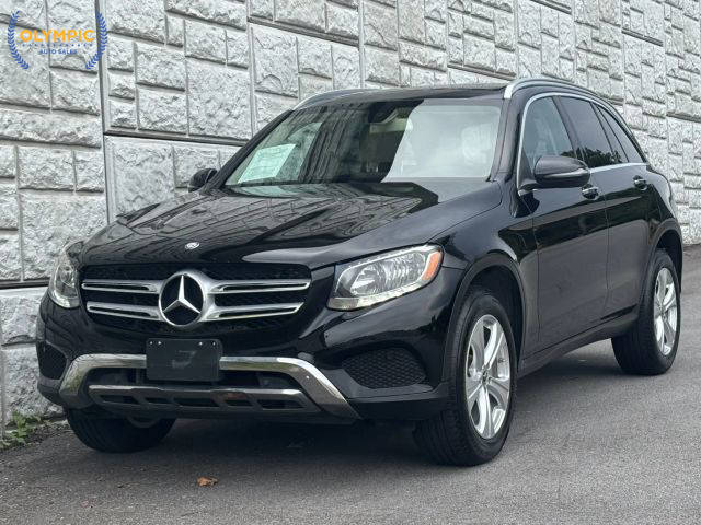 2017 Mercedes-Benz GLC-Class GLC 300 RWD photo