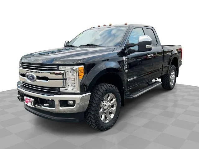 2017 Ford F-350 Super Duty Lariat 4WD photo
