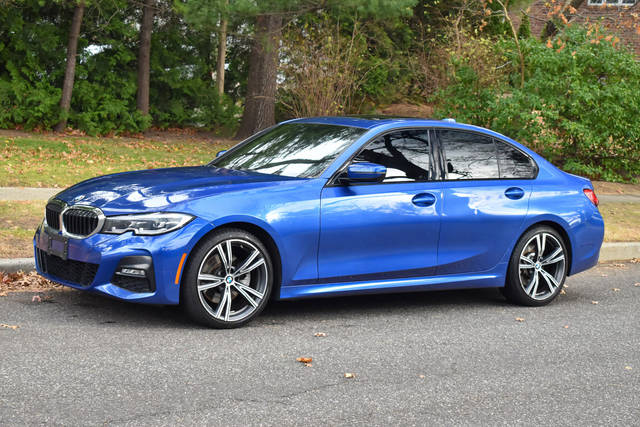 2021 BMW 3 Series 330i xDrive AWD photo