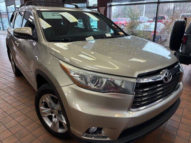 2015 Toyota Highlander Limited FWD photo