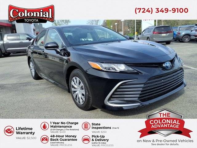 2021 Toyota Camry Hybrid LE FWD photo