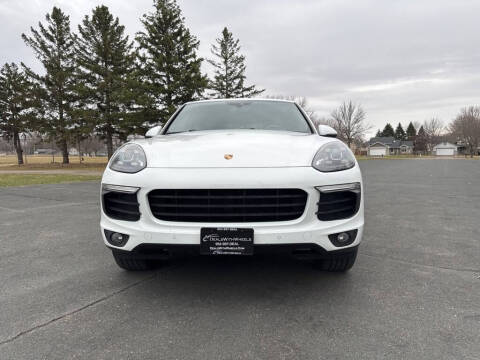 2016 Porsche Cayenne  AWD photo
