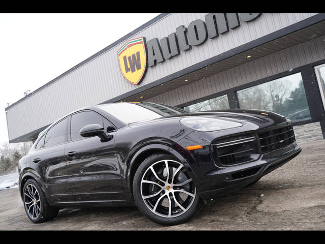 2021 Porsche Cayenne Coupe Turbo AWD photo