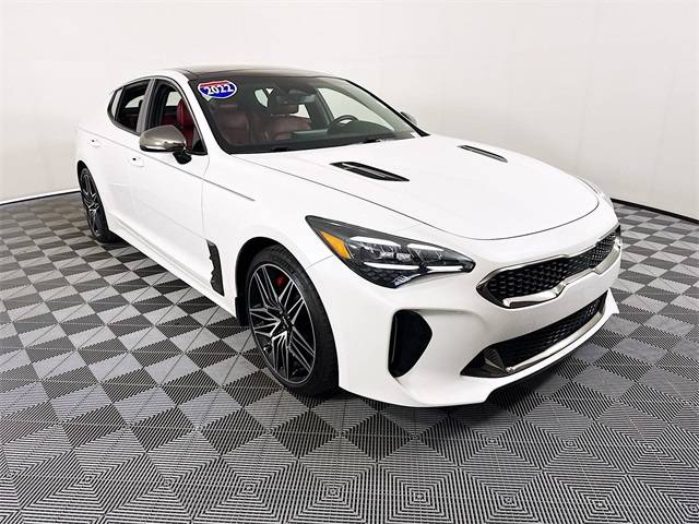 2022 Kia Stinger GT1 RWD photo