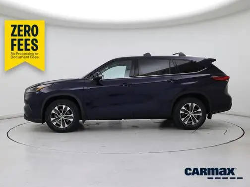 2021 Toyota Highlander XLE AWD photo