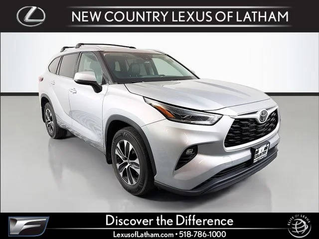 2021 Toyota Highlander XLE AWD photo
