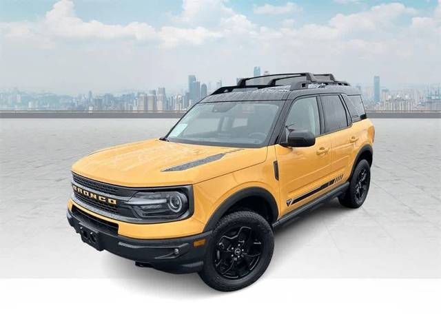 2021 Ford Bronco Sport First Edition 4WD photo