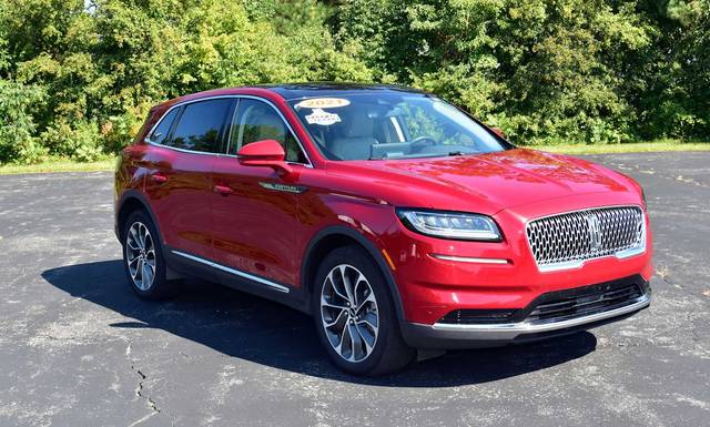2021 Lincoln Nautilus Reserve AWD photo