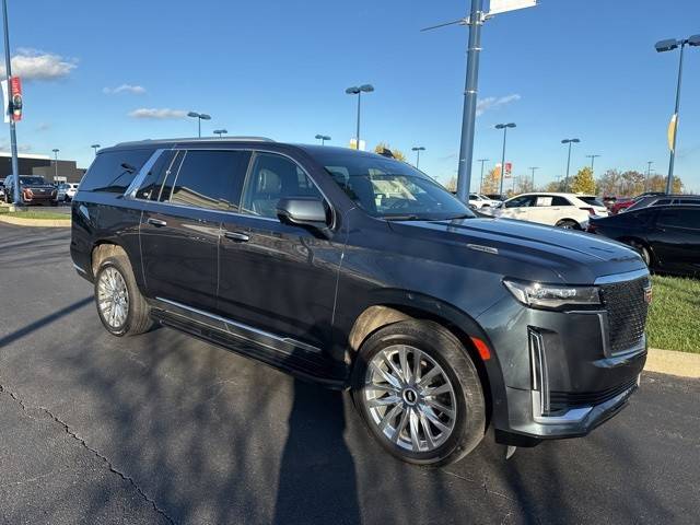 2021 Cadillac Escalade ESV Premium Luxury 4WD photo