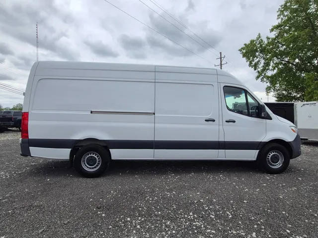 2021 Mercedes-Benz RWD photo