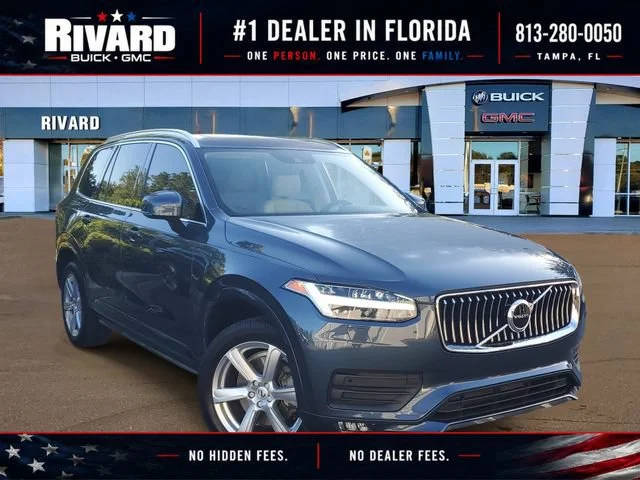 2021 Volvo XC90 Momentum AWD photo