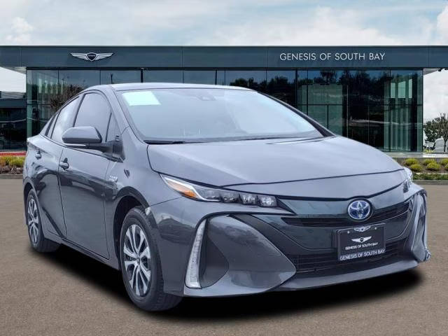 2021 Toyota Prius Prime XLE FWD photo