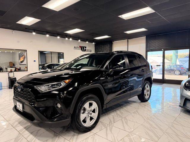 2021 Toyota RAV4 Hybrid XLE AWD photo