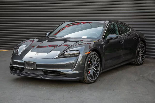 2021 Porsche Taycan 4S AWD photo