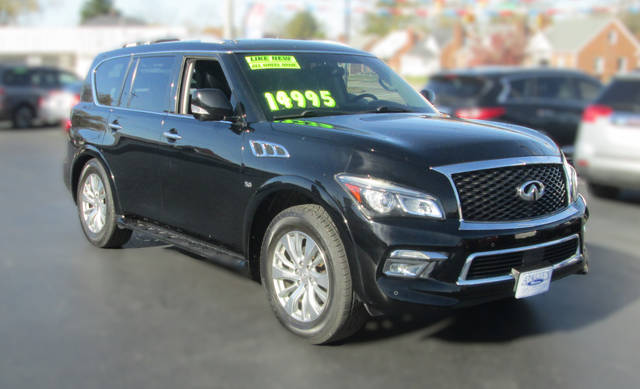 2016 Infiniti QX80  4WD photo