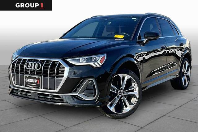 2021 Audi Q3 S line Premium Plus AWD photo